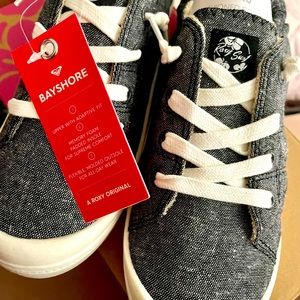 Roxy shoes size 9.5